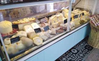 2 for 1 Pizza & Pasta food