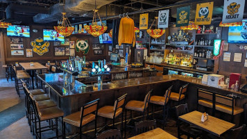 The Sherlock Holmes Pub À l'intérieur