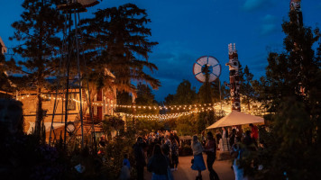 The Saskatoon Farm Esterno