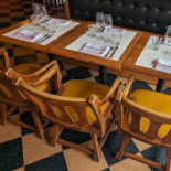 Galaxie Brasserie Stella Esplanade Dentro