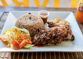 Boom J's Cuisine Nourriture