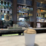 Café Olimpico Vieux Montréal Dentro