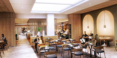 Lloyd À l'intérieur