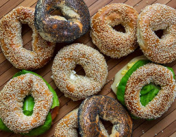 Le Trou Bagels food