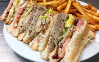 Rudy's Chowder House food