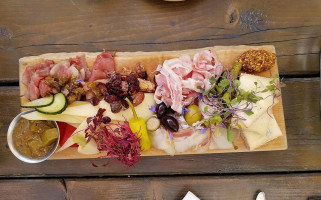 Battery Park Beer Bar And Eatery Food