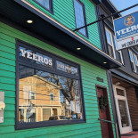 Yeeros Canning Greek Street Food outside