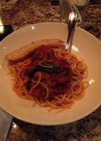 Pickle Barrel Yonge Eglinton Comida