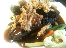 Pickle Barrel Yonge Eglinton Comida