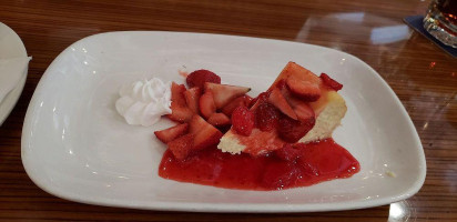 Pickle Barrel Yonge Eglinton Comida