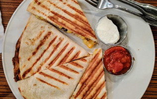 Pickle Barrel Yonge Eglinton Bebida