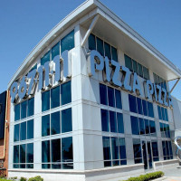 Pizza Pizza Exterior