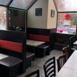 Nora Shawarma And Kebab (college St. Dentro