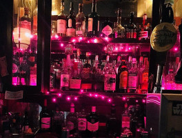 Done Right Inn À l'intérieur