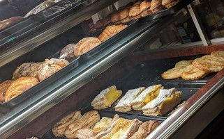 Caldense Bakery food