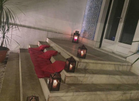 Chocolats Favoris inside