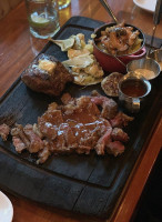 Charcut Roast House Comida