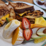 Cora Déjeuners Et Dîners Essen