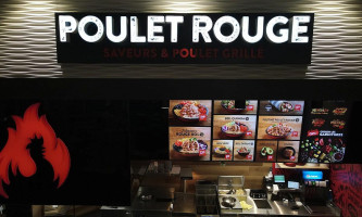 Poulet Rouge Exterior