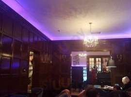 L'erudit Cafe À l'intérieur