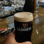 The Royal Pub Bankview Boisson