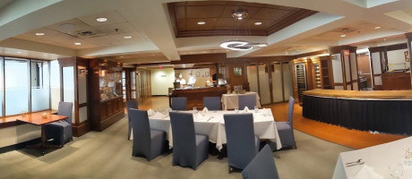 Jj S At Vancouver Community College Dentro