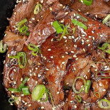 Torch Pressed Sushi Comida