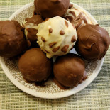 Mikey's Hidden Pantry Essen