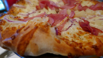Pizza Le Patrimoine food