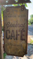 Général Café outside