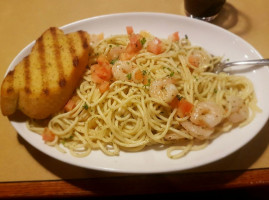 Boston Pizza food