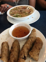 Thiên Vietnam 2 Restaurant food