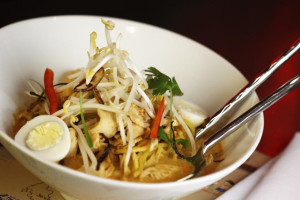 Urban Thai Bistro food