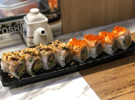Takara Sushi inside