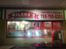 Milanos Pizza & Grill outside