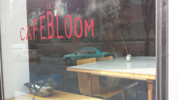 cafe bloom inside