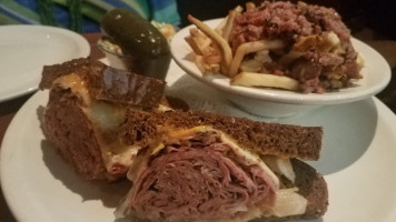 Reuben's Deli & Steaks food