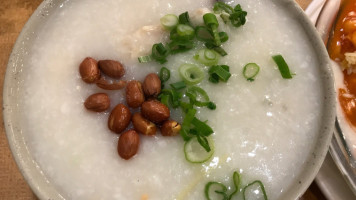 Kwong Chow Congee & Noodle House food