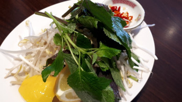 Bun Cha Ca Hoang Yen Vietnamese & Canadian Cuisine food