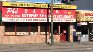 Pho Extreme Xe Lua Restaurant inside