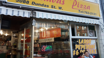 Dundas Pizza menu