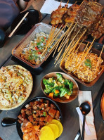 Chat Jiǔ Hào Xiǎo Yuàn food