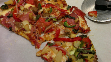 Za Pizza Bistro food