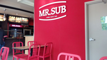 Mr.sub inside