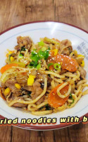 Noodle Waroom food