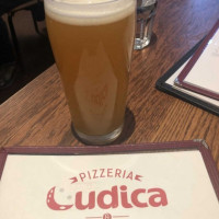 Pizzeria Ludica food