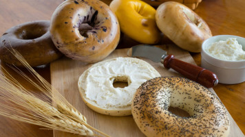 Simit The Big Bagel food