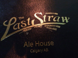 Last Straw Ale House inside