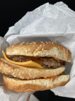 Kingburger Drive In food