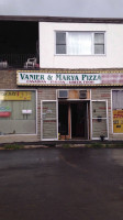 Vanier Pizza & Subs food